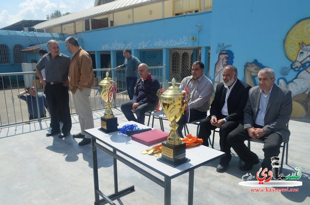 فيديو: الثانوية الشاملة واختتام الدوري الرياضي لكرة القدم المصغرة على اسم الشهيد صهيب فريج 